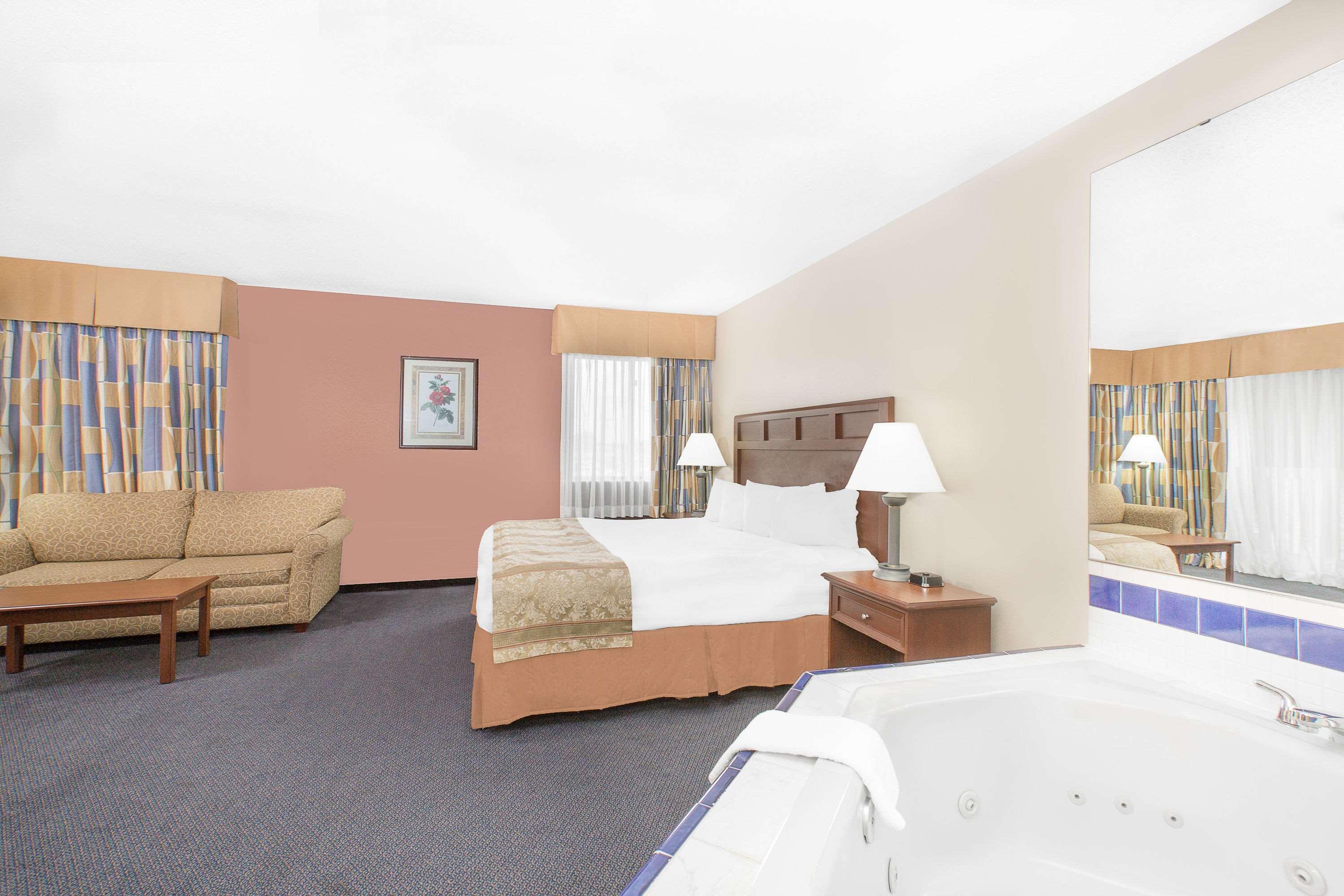 Baymont By Wyndham Boone Hotel Luaran gambar